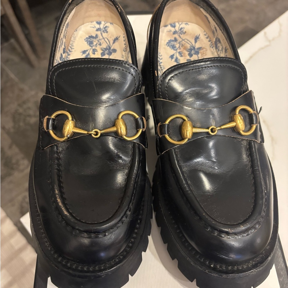 Gucci Black Leather Lug Sole Loafers - Picture 13 of 16